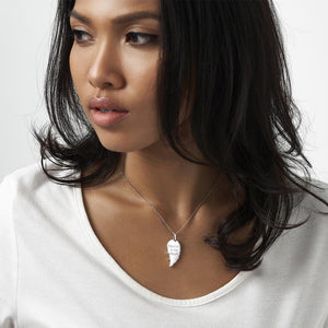 EverWith Engraved Wing Standard Engraving Memorial Pendant