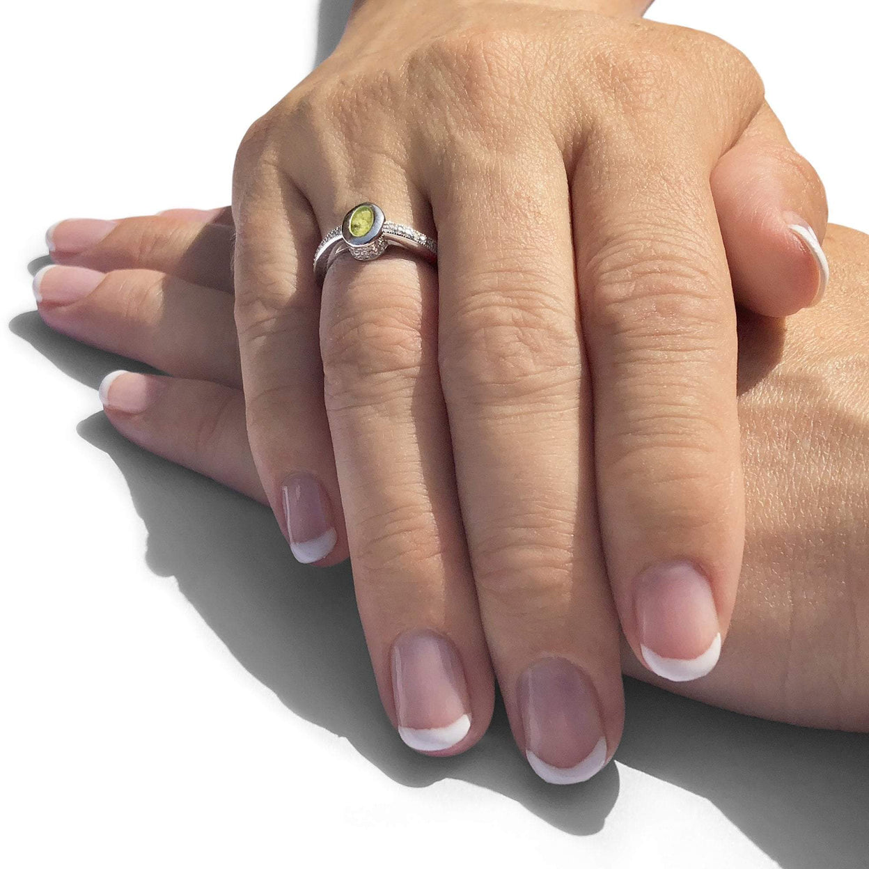 Load image into Gallery viewer, EverWith Ladies Oval Halo Memorial Ashes Ring with Fine Crystals