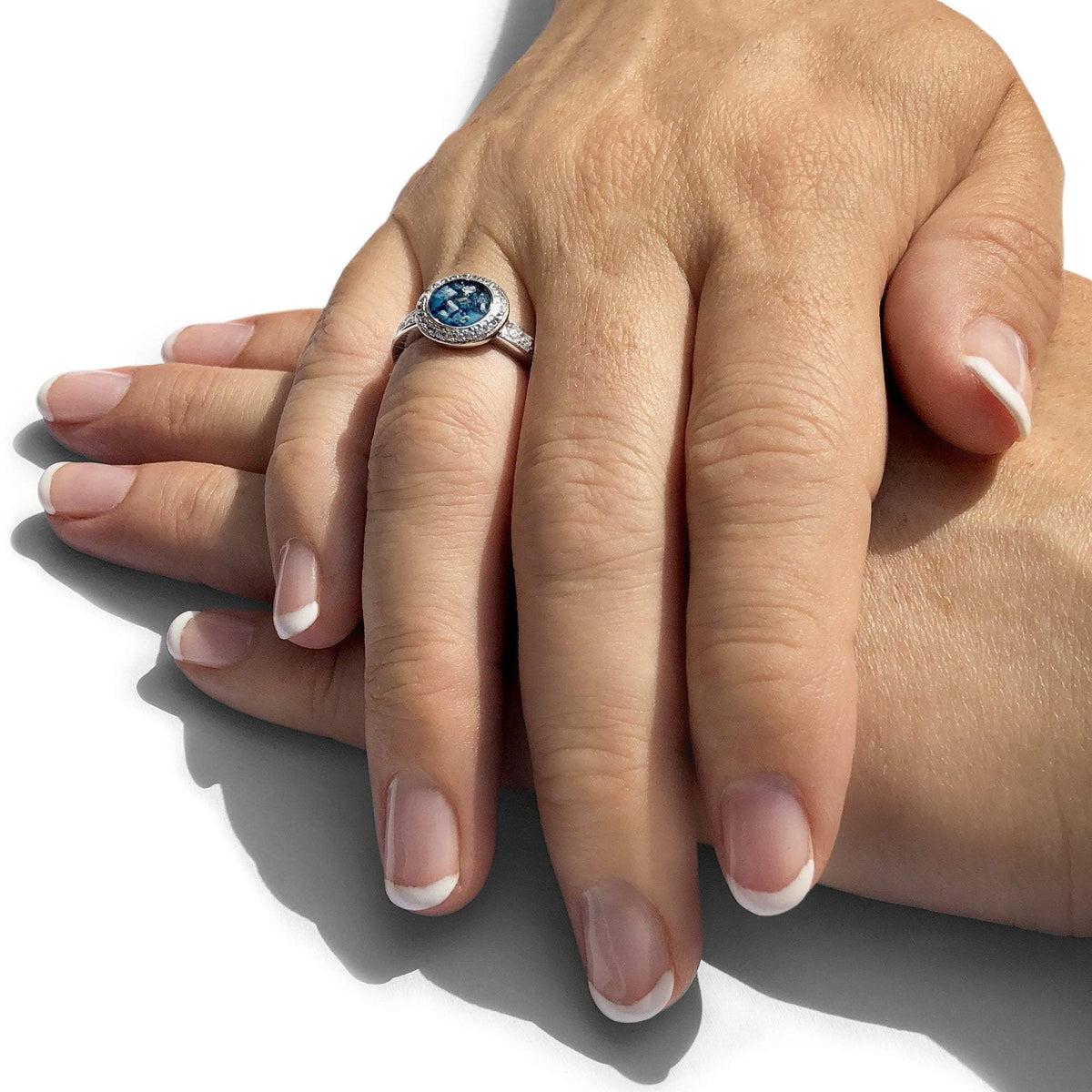 EverWith Ladies Radiance Memorial Ashes Ring with Fine Crystals ...